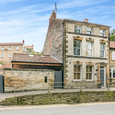 Rock House Pickering